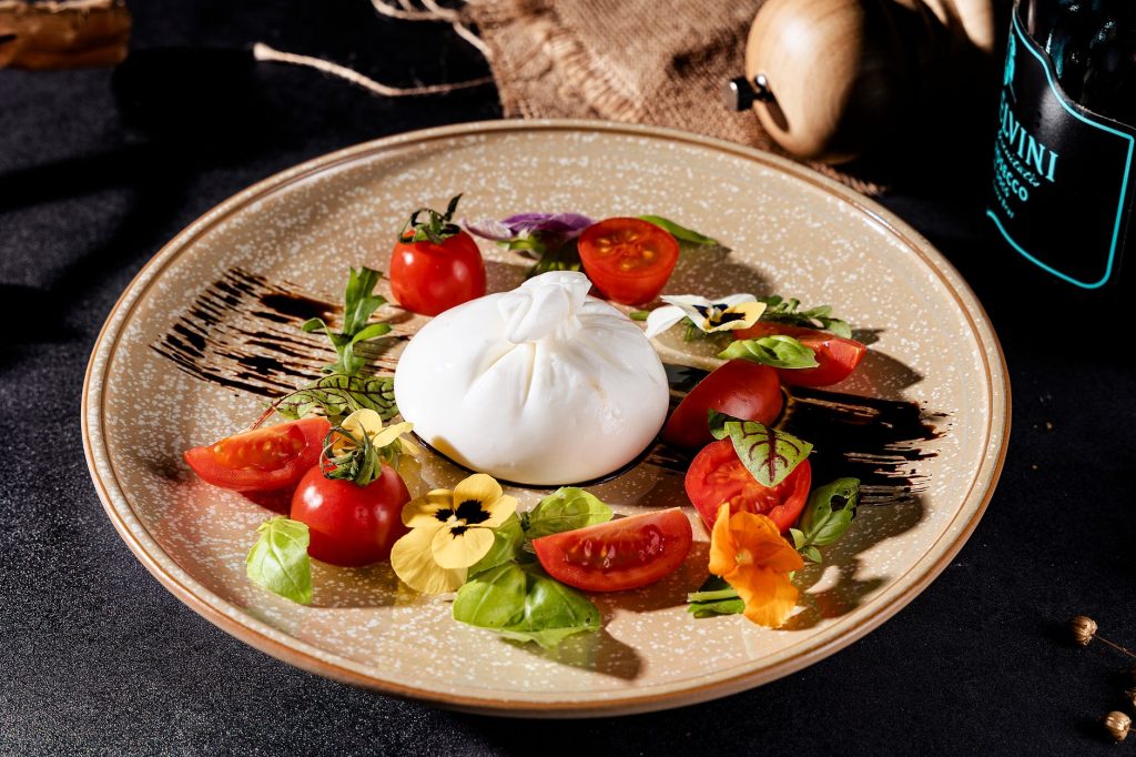 Tout savoir sur la stracciatella : soupe, fromage et glace