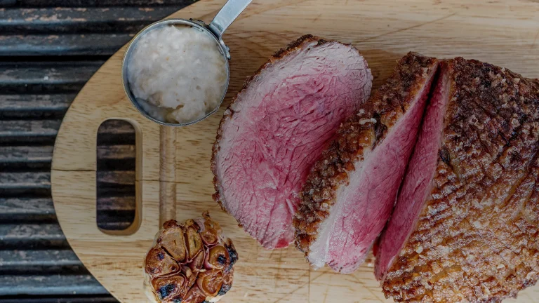 Cuisson du rosbeef : temps par poids et température à cœur